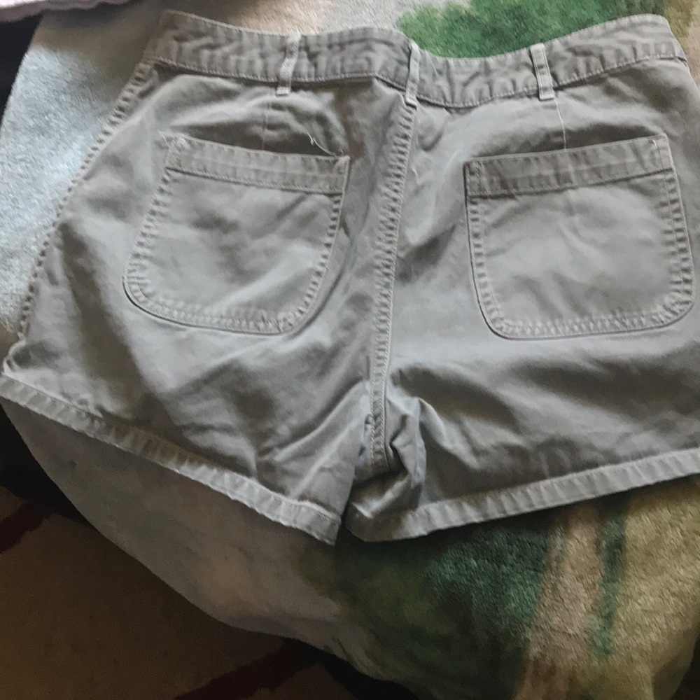 Comfort - Picture 2 of 3